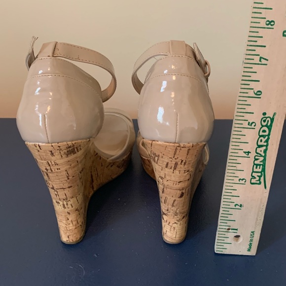 Guess Wedges - Picture 3 of 4